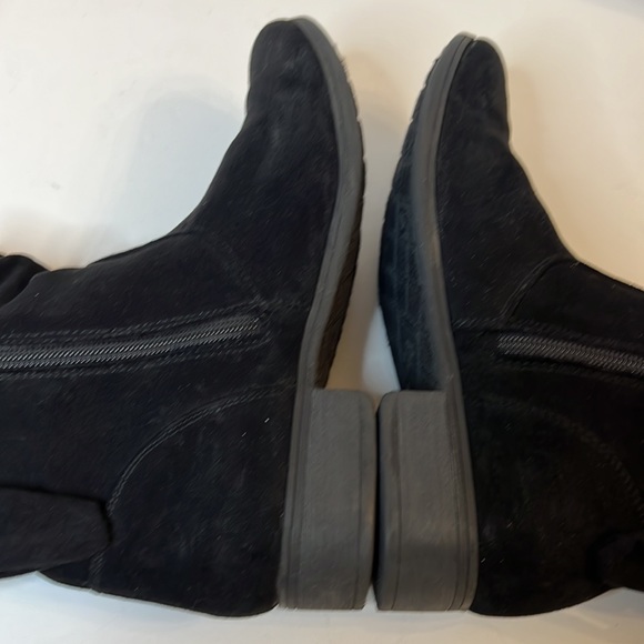 JUSTICE BLACK SUEDE  ANKLE BOOTS SZ 8 - Picture 8 of 12